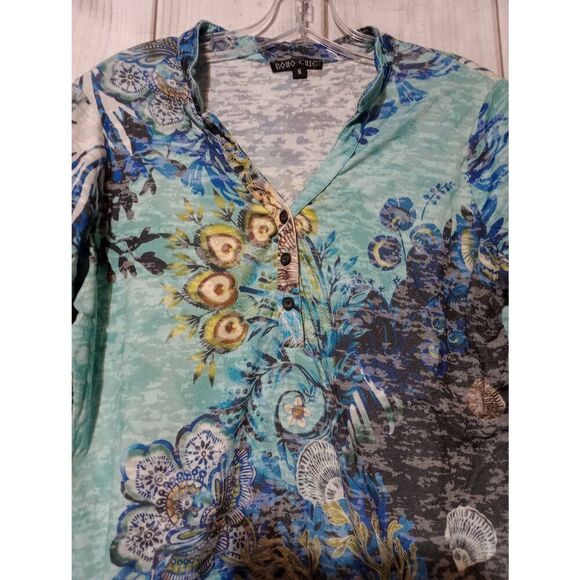 Boho Chic Shirt Ladies Small Blue 3/4 Sleeve V-NECK‎ Seashell - Picture 4 of 9